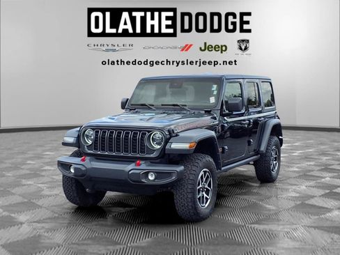 Used 2025 Jeep Wrangler Unlimited Rubicon AWD/4WD image 1