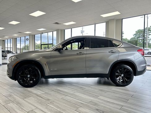 Used 2017 BMW X6 sDrive35i RWD image 4