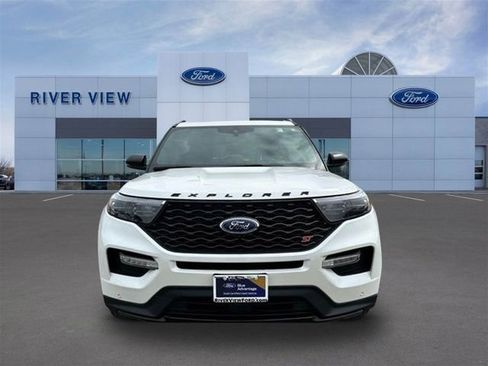 Certified 2022 Ford Explorer ST w/ Equipment Group 401A AWD/4WD image 2