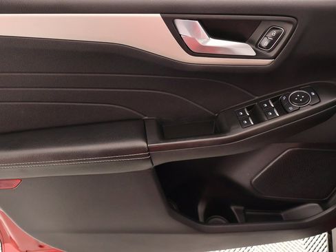 Used 2021 Ford Escape SE w/ Convenience Package image 15