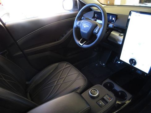 Certified 2023 Ford Mustang Mach-E Select RWD image 21