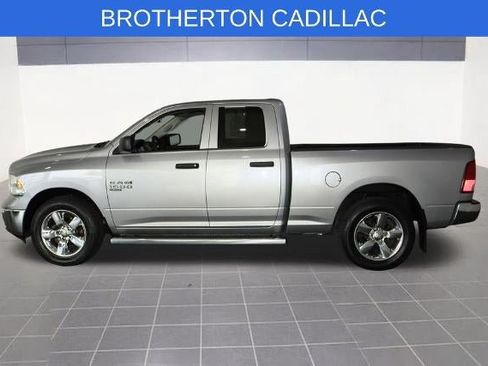 Used 2019 RAM 1500 ST w/ SXT Plus Group AWD/4WD image 2