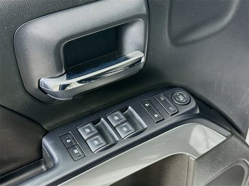 Used 2018 Chevrolet Silverado 1500 LT w/ LPO, Black Pack image 19