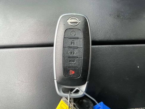 Used 2026 Nissan Rogue SV FWD image 32