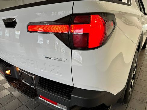 Used 2024 Hyundai Santa Cruz Limited image 29