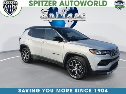 Used 2024 Jeep Compass Limited AWD/4WD image 2