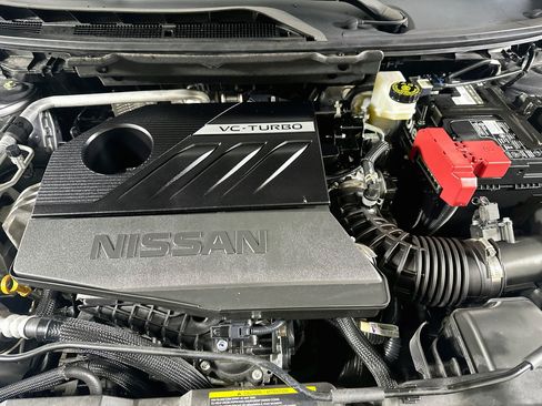 Used 2023 Nissan Rogue SV FWD image 31