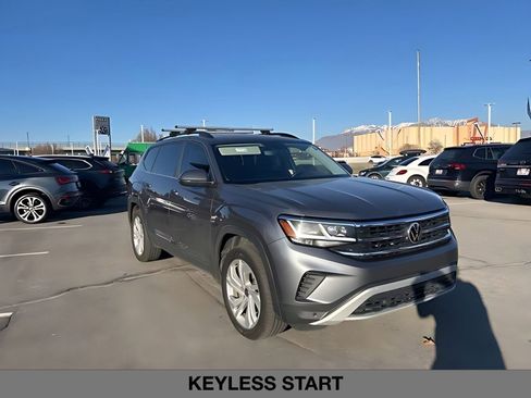 Used 2021 Volkswagen Atlas SE image 3