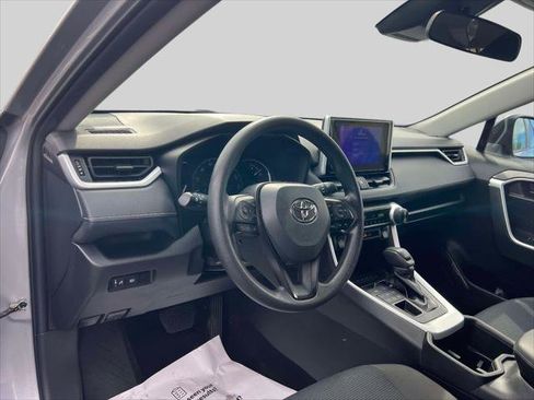Certified 2023 Toyota RAV4 LE image 21