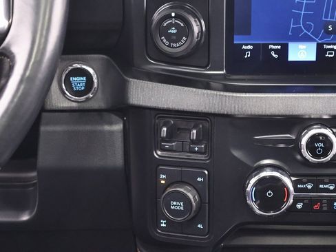 Certified 2024 Ford F250 Platinum image 28