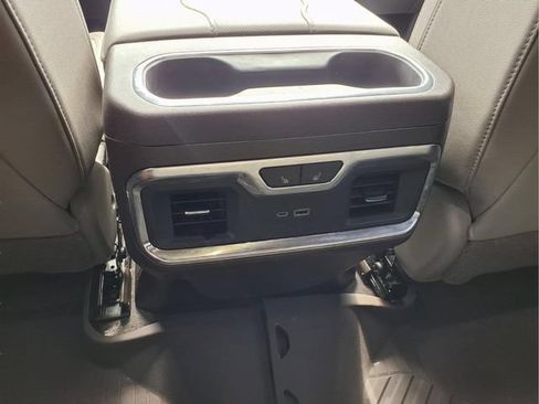 Used 2024 Chevrolet Silverado 1500 LTZ AWD/4WD image 14
