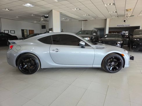 Used 2016 Subaru BRZ Limited RWD image 9
