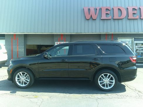 Used 2024 Dodge Durango GT AWD/4WD image 3