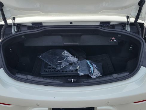 Used 2021 Mercedes-Benz E 450 4MATIC Cabriolet image 8