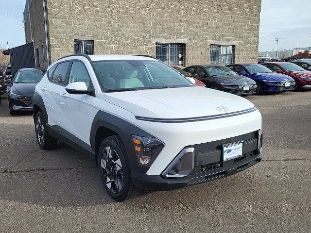 Certified 2024 Hyundai Kona SEL w/ Convenience Package AWD/4WD image 7