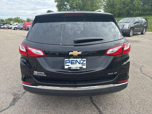 Used 2019 Chevrolet Equinox LT w/ Sun & Navigation Package AWD/4WD image 6