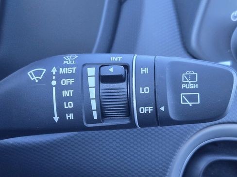 Certified 2023 Hyundai Kona SE image 25