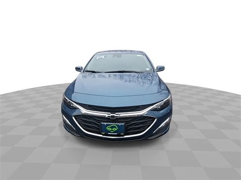 Certified 2025 Chevrolet Malibu RS image 3