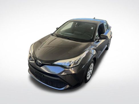 Used 2020 Toyota C-HR LE FWD image 36