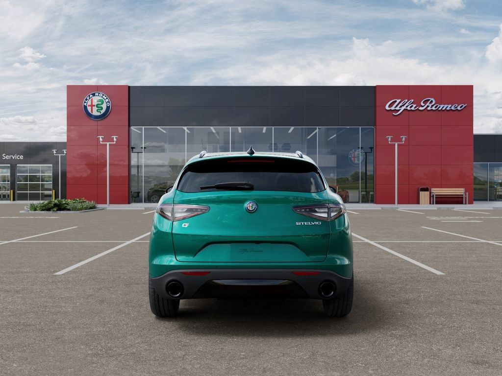 New 2025 Alfa Romeo Stelvio Sprint w/ Convenience Package AWD/4WD image 8