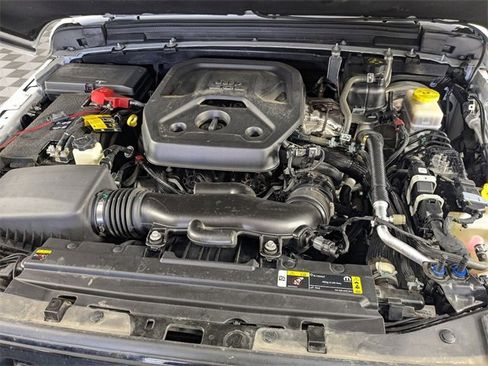 Used 2023 Jeep Wrangler Willys image 30