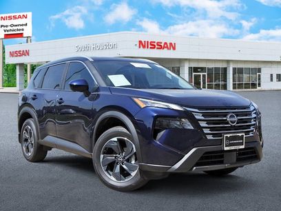 Used 2026 Nissan Rogue SV w/ SV Premium Package