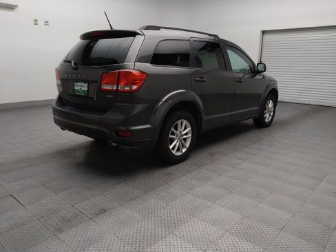 Used 2015 Dodge Journey SXT w/ Flexible Seating Group image 9