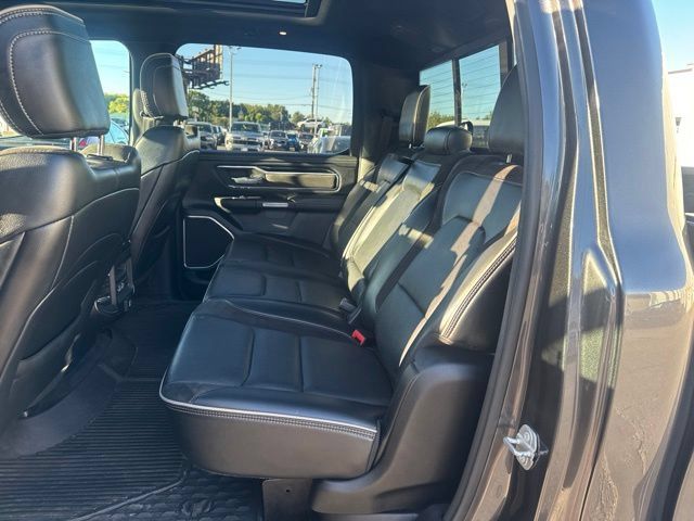 Used 2021 RAM 1500 Laramie AWD/4WD image 16