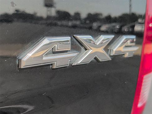 Certified 2024 RAM 1500 Classic SLT AWD/4WD image 30