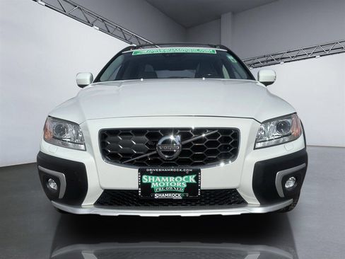 Used 2016 Volvo XC70 T5 Platinum image 9