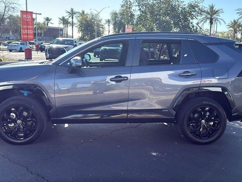 Certified 2025 Toyota RAV4 SE image 3