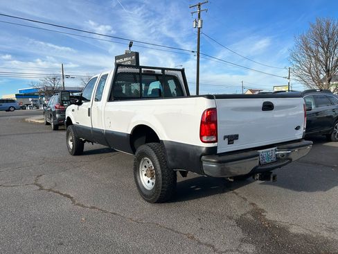 Used 1999 Ford F250 XLT image 3