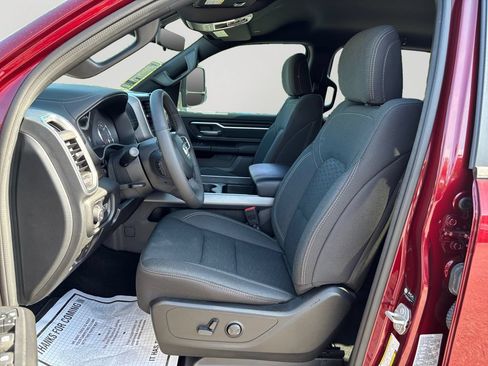 Used 2025 RAM 1500 Big Horn AWD/4WD image 24