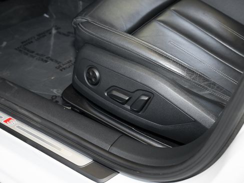 Used 2022 Audi A4 2.0T Premium Plus image 22