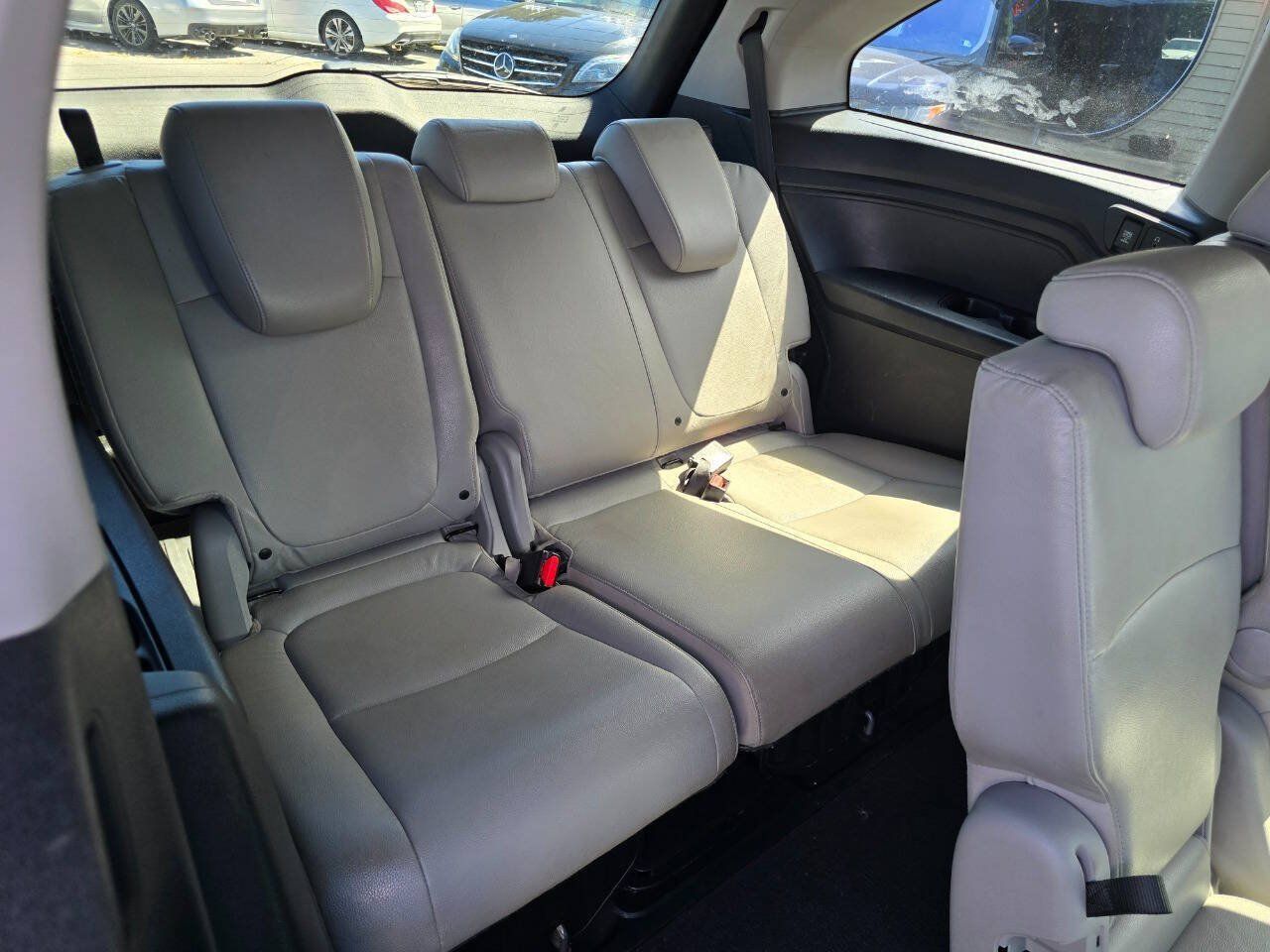 Used 2018 Honda Odyssey EX-L image 37