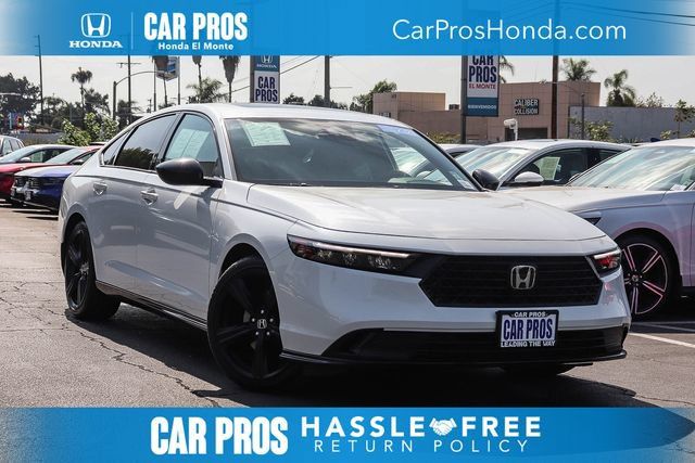 Used 2023 Honda Accord Sport image 1