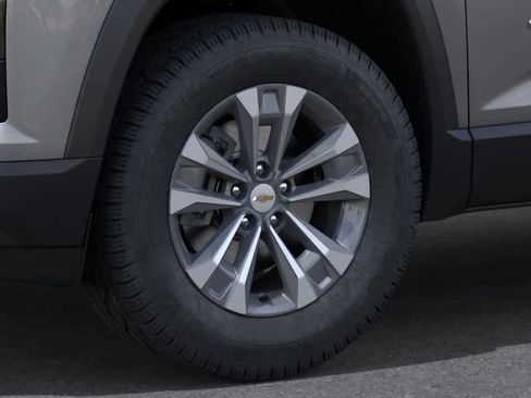 New 2026 Chevrolet Equinox LT w/ Safety and Technology Package FWD image 9