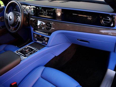 Certified 2023 Rolls-Royce Ghost Black Badge w/ Black Badge Ghost Package image 18