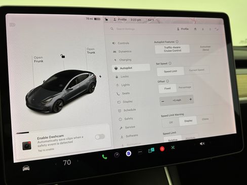 Used 2019 Tesla Model 3 Standard Range Plus image 16