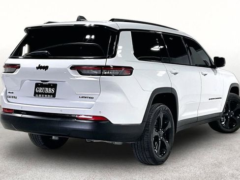 Used 2024 Jeep Grand Cherokee L Limited w/ Black Appearance Package RWD image 2