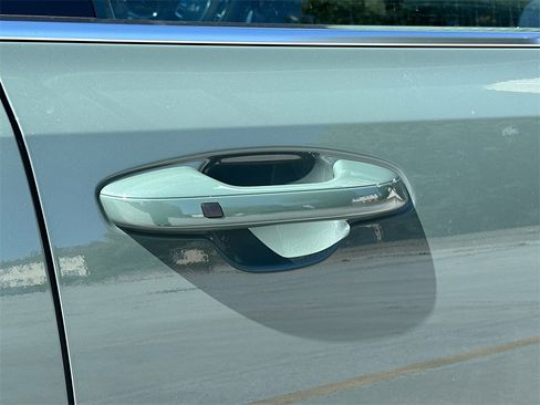 New 2025 Kia Sorento EX w/ EX Panoramic Sunroof Package image 10