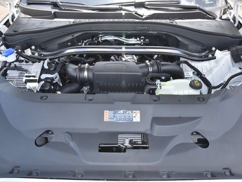 New 2026 Lincoln Aviator AWD image 39