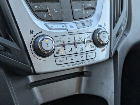 Used 2013 Chevrolet Equinox LT image 13