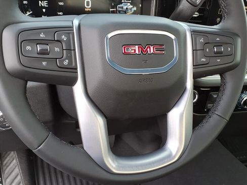 New 2026 GMC Sierra 2500 SLE AWD/4WD image 6
