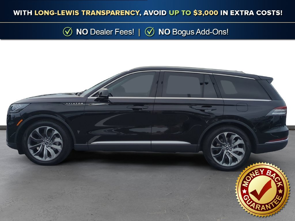 Used 2026 Lincoln Aviator 2WD image 2