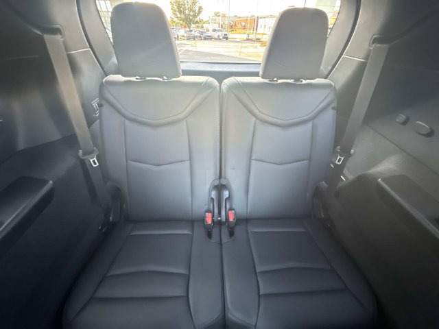 Certified 2024 Cadillac XT6 Premium Luxury AWD/4WD image 32