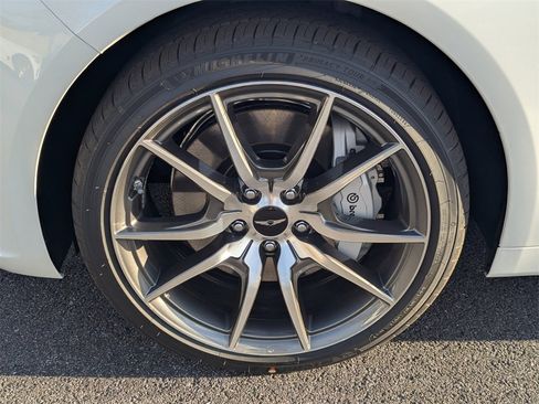 New 2026 Genesis G70 2.5T Prestige image 11