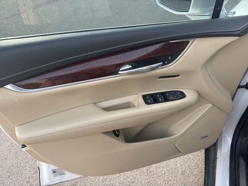 Used 2019 Cadillac XT5 Luxury image 15