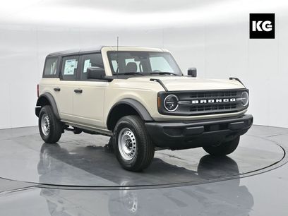 New 2025 Ford Bronco 4-Door