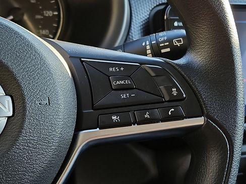 Certified 2024 Nissan Kicks SV image 20